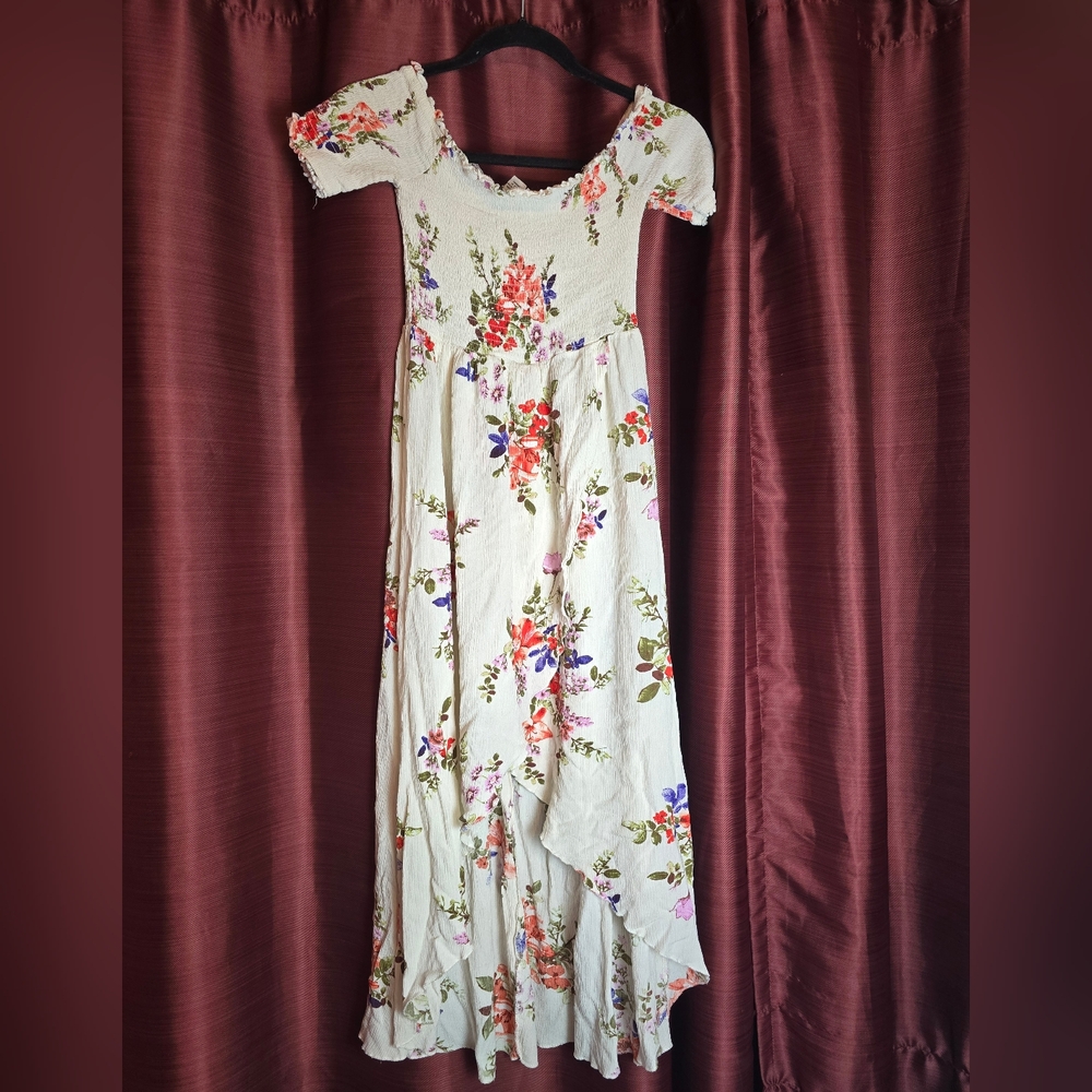 Medium Strapless Smocked bust Forever 21 high low white floral Maxi Dress